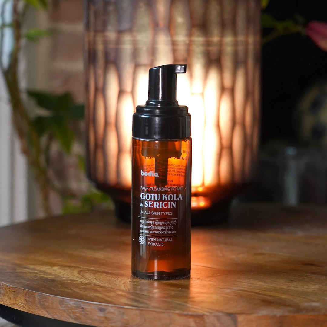 Mousse nettoyante visage gotu kola et séricine – packaging Bodia Apothicaire